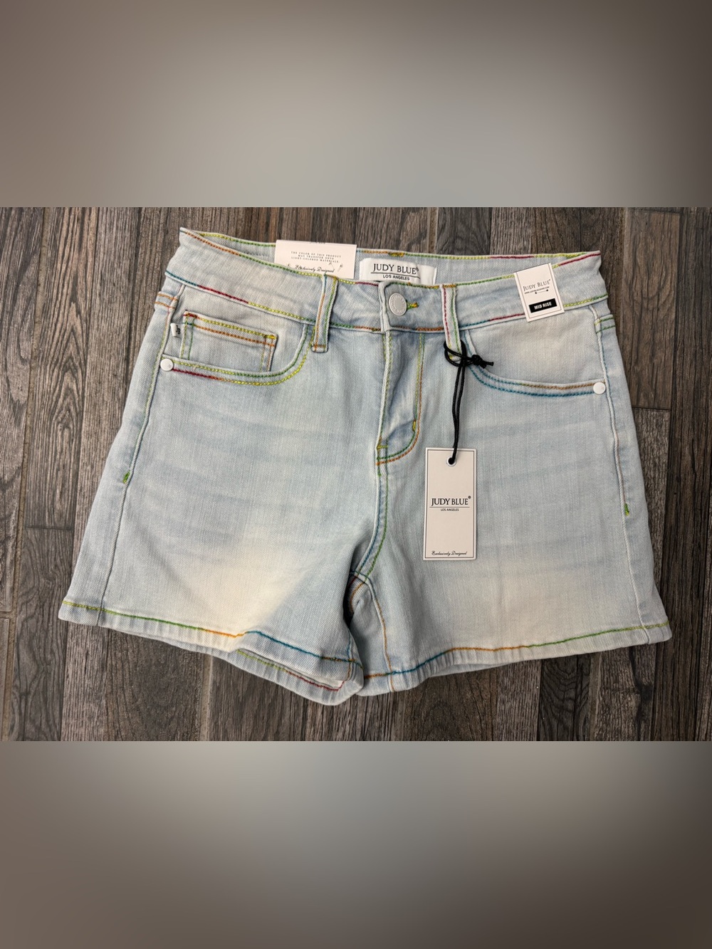 Judy Blue womens mid rise color stitch shorts - size small NWT